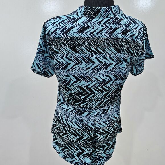 Dana Buchman Womens Pleated Button Up Top Size Medium Geometric Chevron Tribal - Picture 2 of 12
